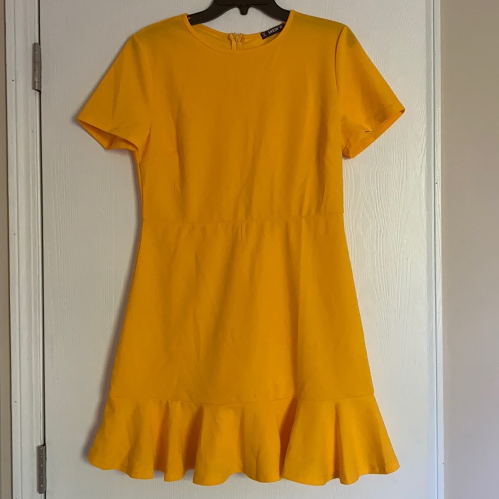 SHEIN Zipper Back Dress